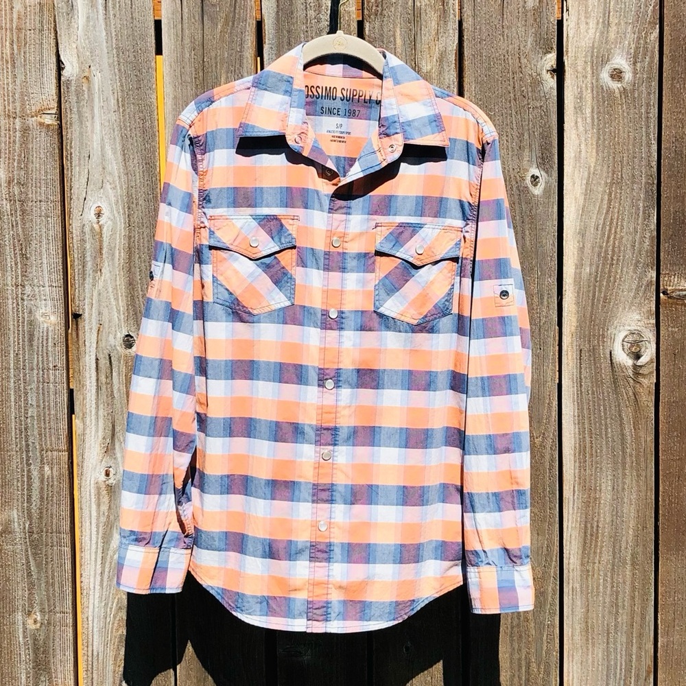Mossimo Supply Co. snap front shirt size small